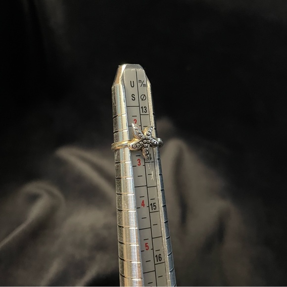 Pair of Silver Pinky Rings - Picture 14 of 14